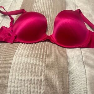 Soma Bra never worn enhancing shape Full coverage
